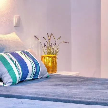 Evo's Sea View Apartamento Glyfa